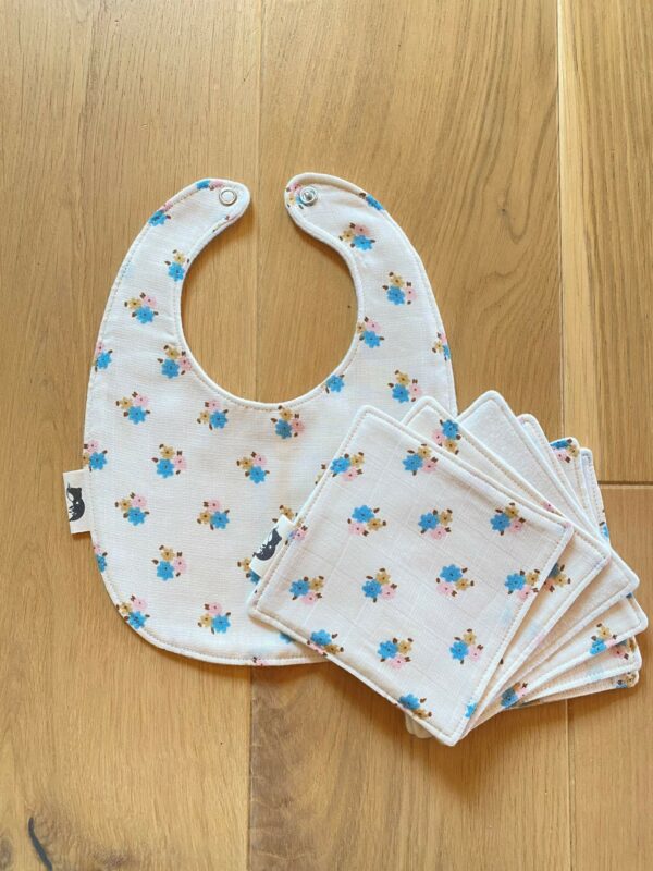 bavoir lingettes cadeau naissance fait main bébé